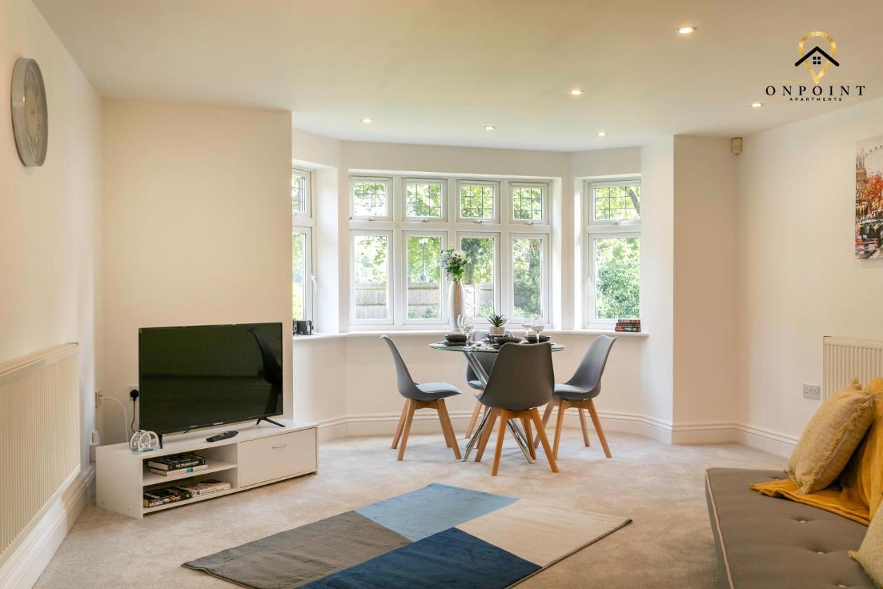 ✰Onpoint -Large 2 Bedroom Apt With Parking!✰ Nottingham Eksteriør billede