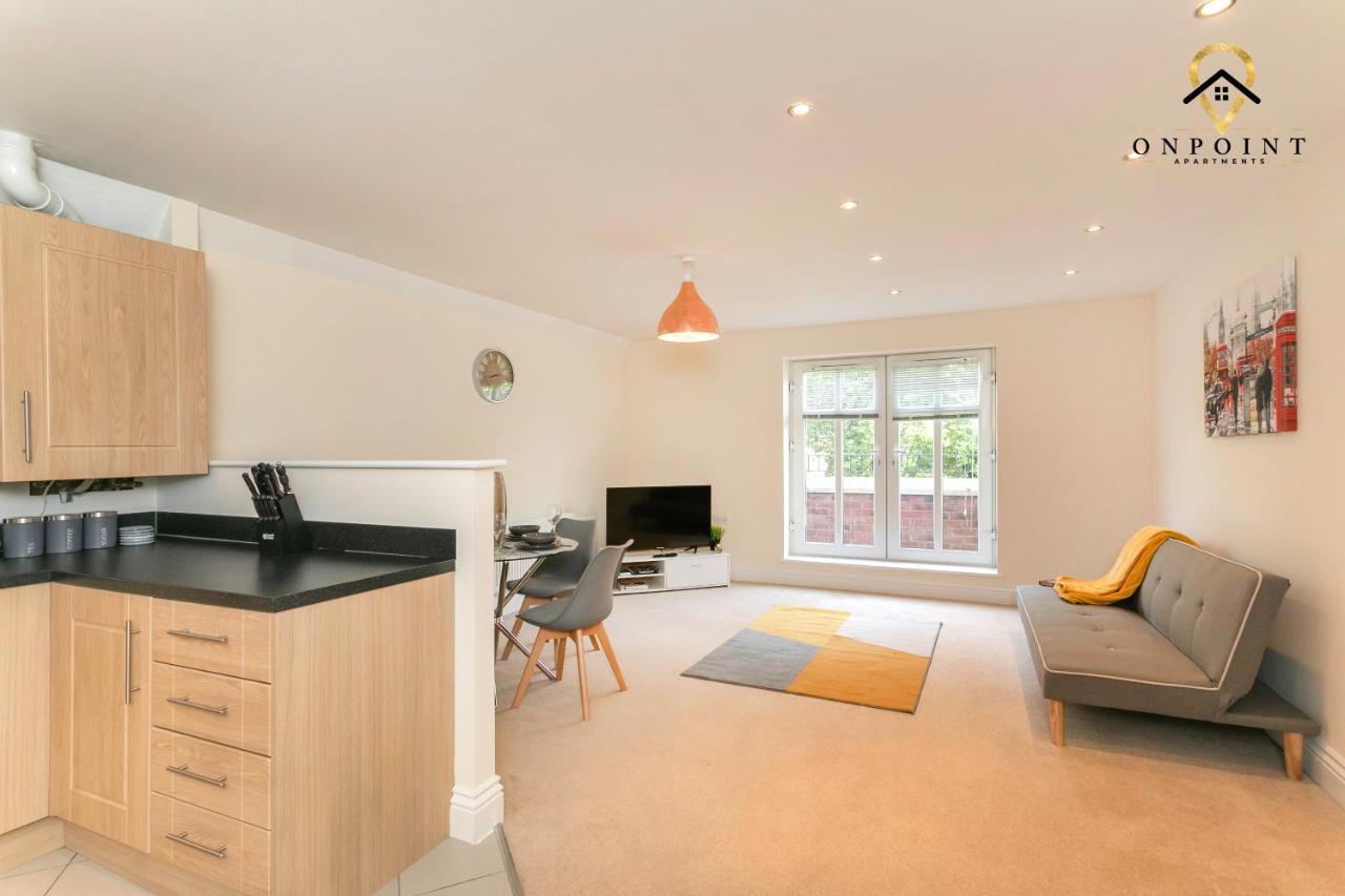 ✰Onpoint -Large 2 Bedroom Apt With Parking!✰ Nottingham Eksteriør billede