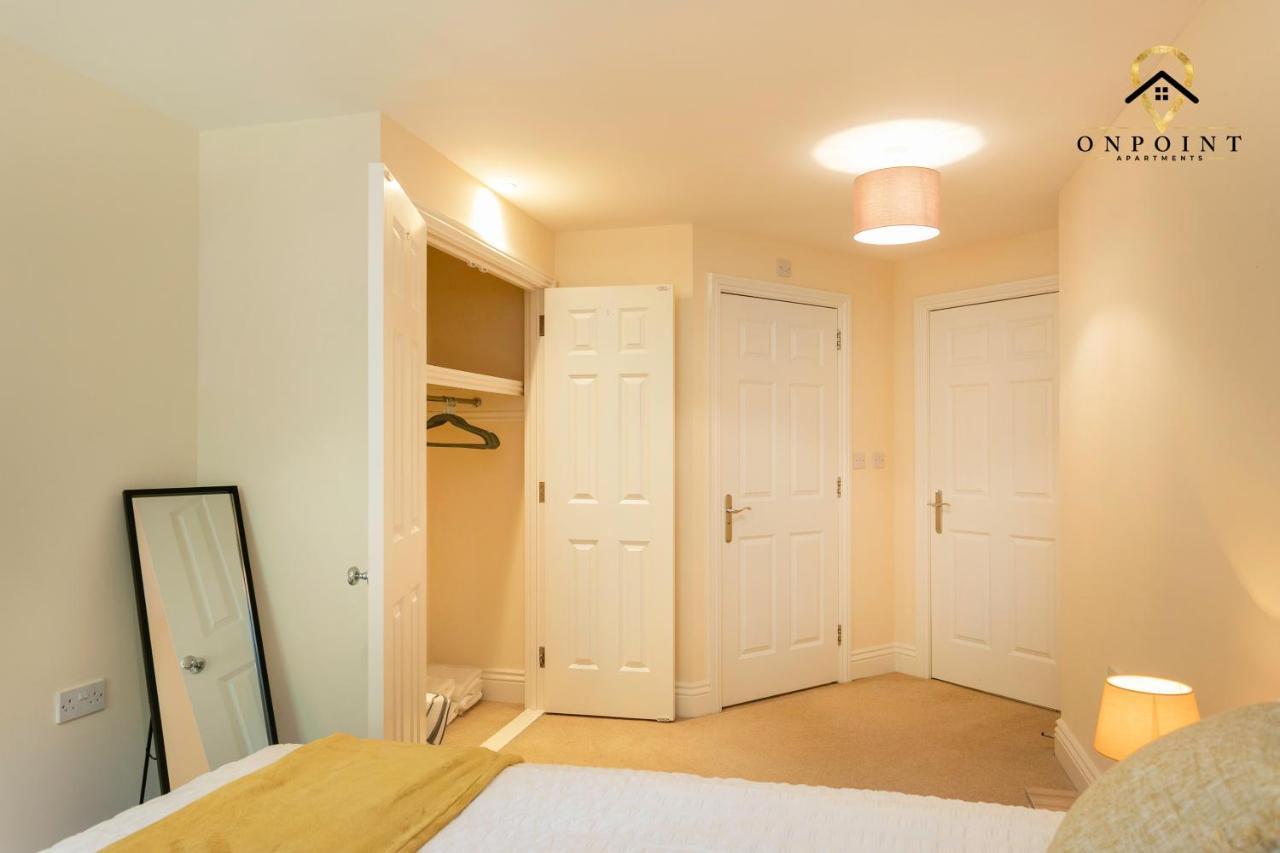 ✰Onpoint -Large 2 Bedroom Apt With Parking!✰ Nottingham Eksteriør billede