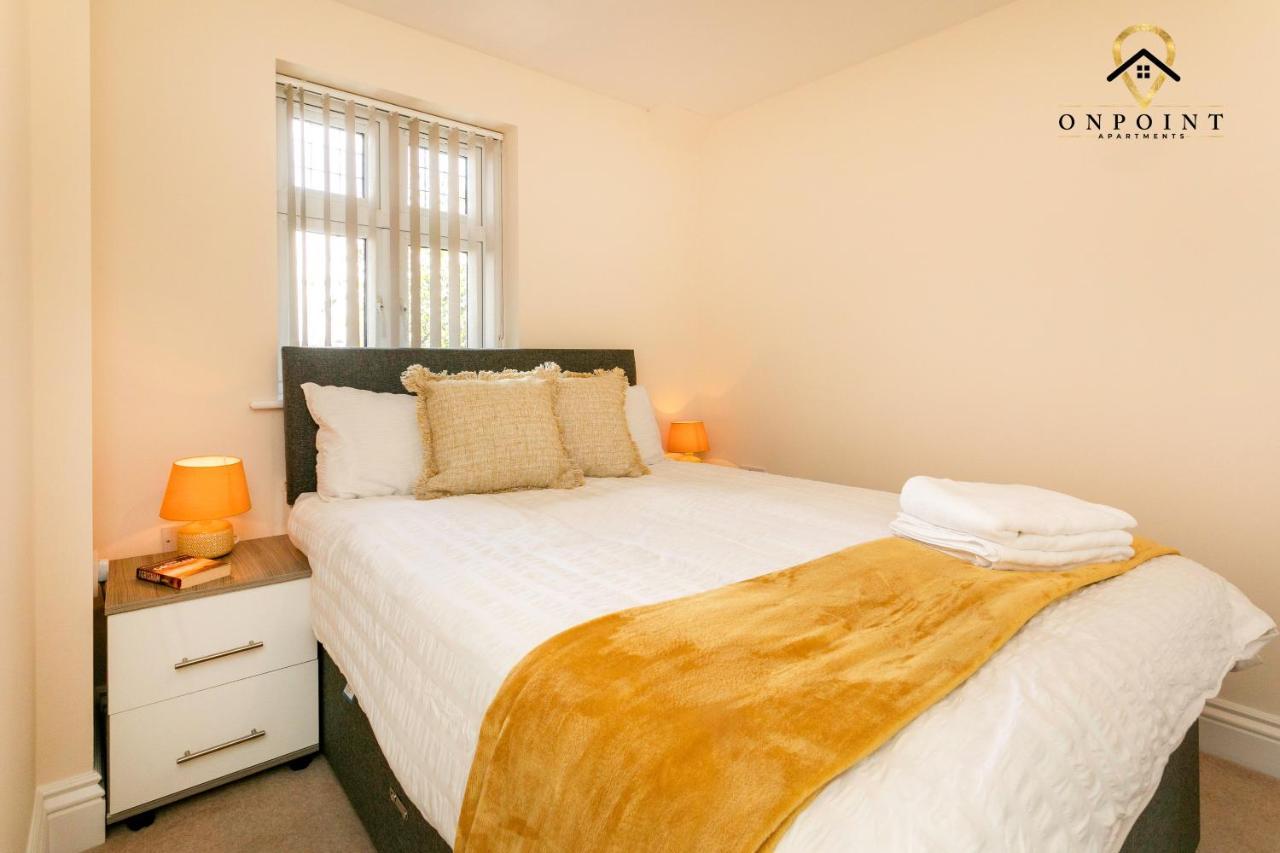 ✰Onpoint -Large 2 Bedroom Apt With Parking!✰ Nottingham Eksteriør billede
