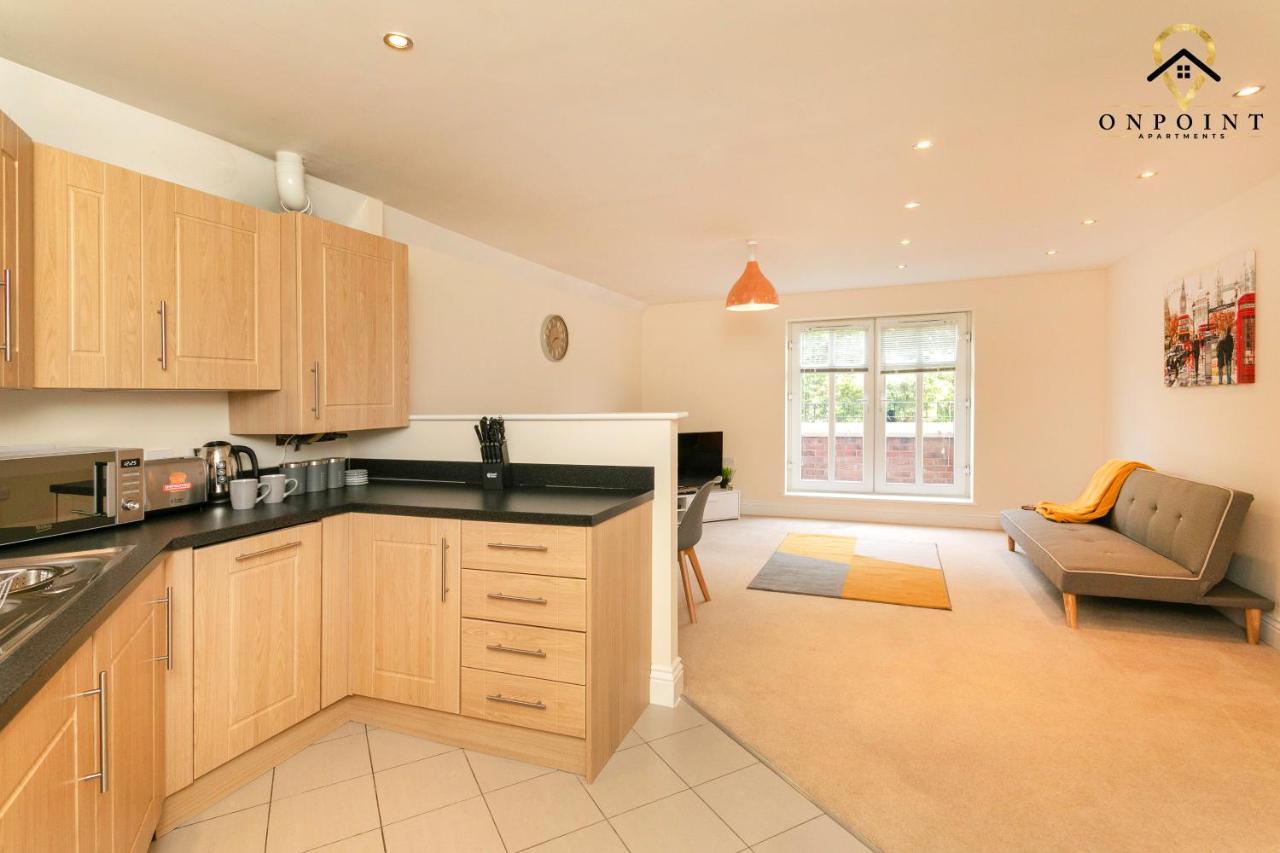 ✰Onpoint -Large 2 Bedroom Apt With Parking!✰ Nottingham Eksteriør billede