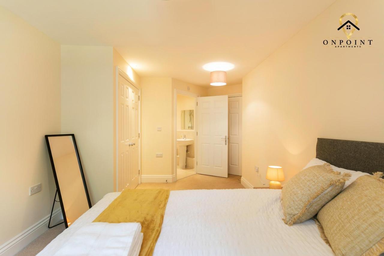 ✰Onpoint -Large 2 Bedroom Apt With Parking!✰ Nottingham Eksteriør billede